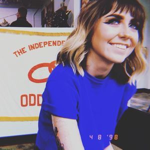 Meet your Posher, Elizabeth